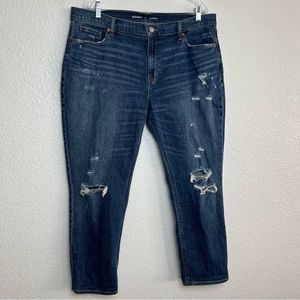 Old Navy • mid-rise boyfriend jeans 16
